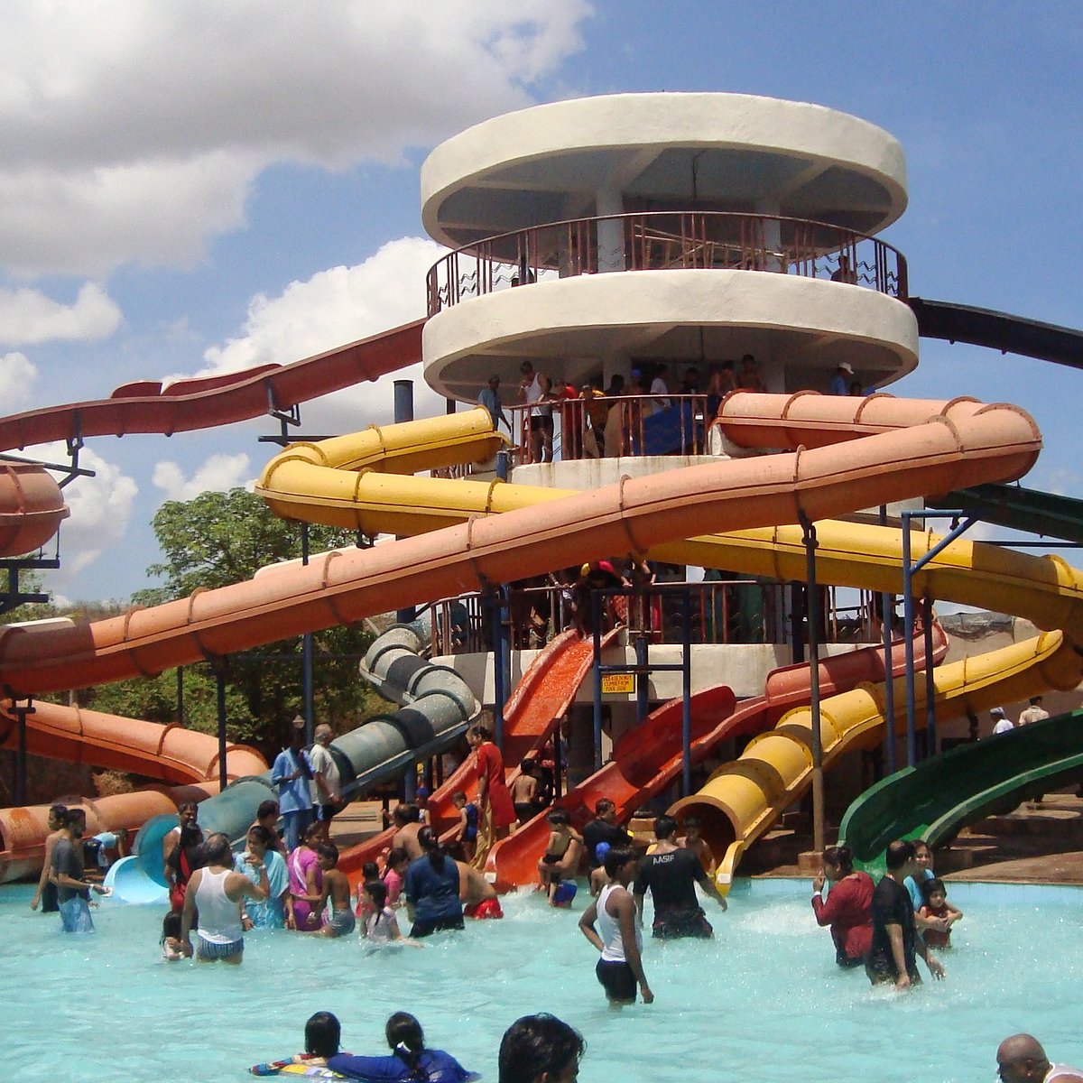 Ocean Breeze Resort & Spa